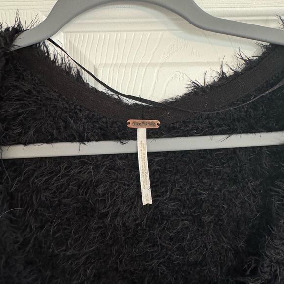 Free People black fuzzy oversized tunic sweater - Picture 3 of 5